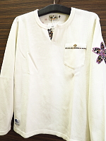 長袖キーネックＴシャツ 桜刺繍